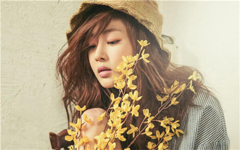 女生礼貌性的互道晚安